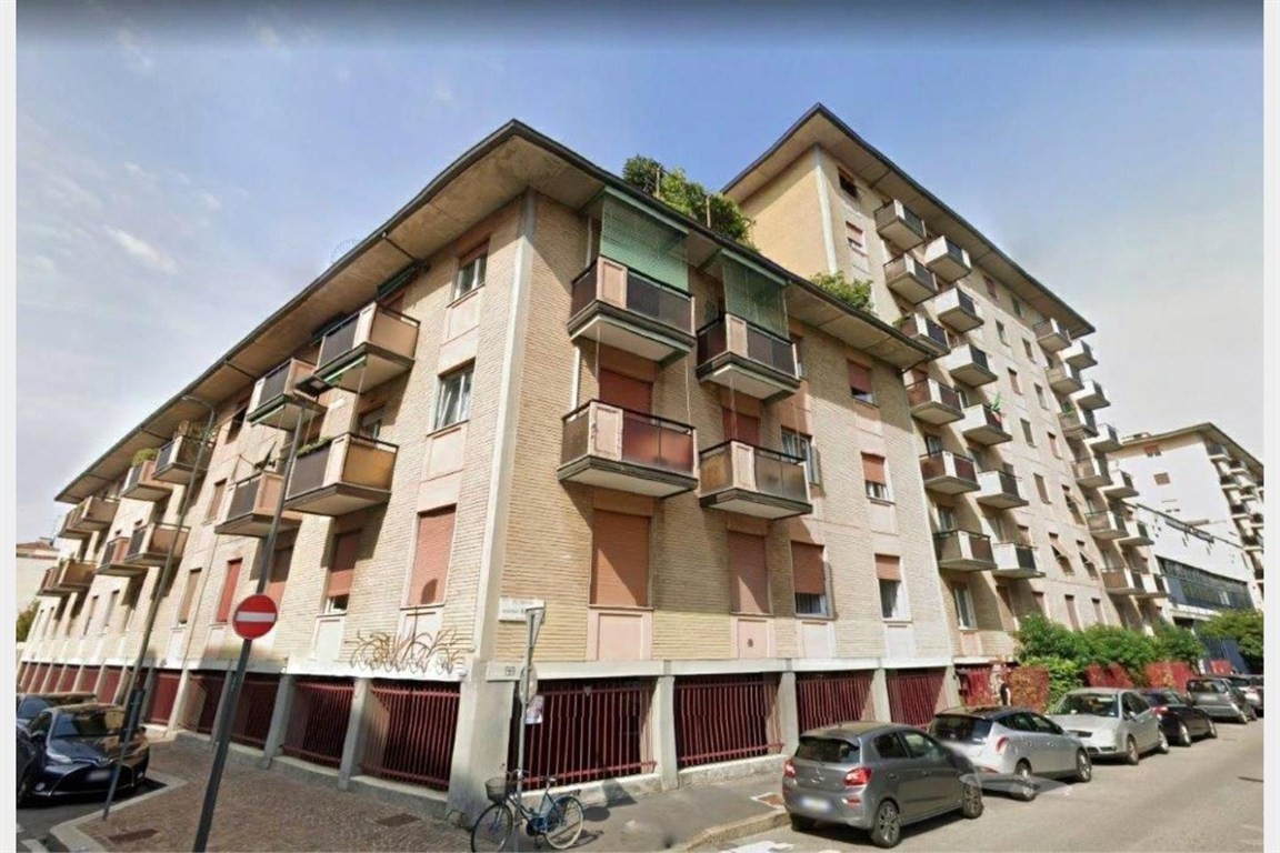 Milano MM1 Precotto - AFFITTASI appartamento bilocale con box