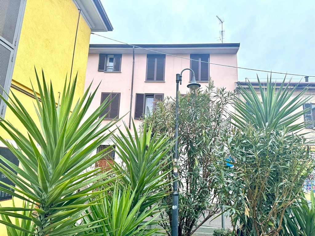 Lissone centro - VENDESI appartamento 3 locali con box